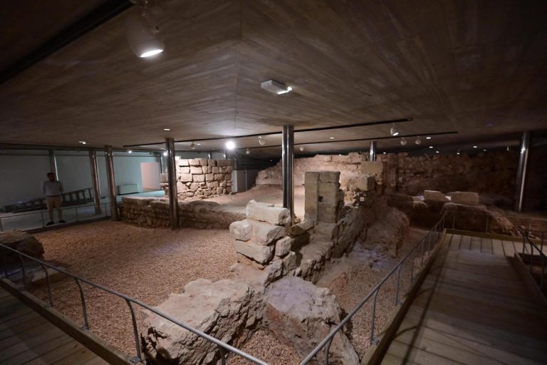 El Consell exige al Gobierno que desbloquee la museización de las salas de arqueología del Museo de Mallorca