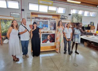 Deixalles inaugura dos exposiciones fotográficas para poner en valor las historias de las personas que forman parte de sus proyectos sociales Deixalles inaugura dos exposiciones fotográficas para poner en valor las historias de las personas que forman parte de sus proyectos sociales