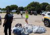 La Policía Local de Palma interviene más de 3.000 artículos contra la venta ambulante ilegal en Parc de la Mar La Policía Local de Palma interviene más de 3.000 artículos contra la venta ambulante ilegal en Parc de la Mar