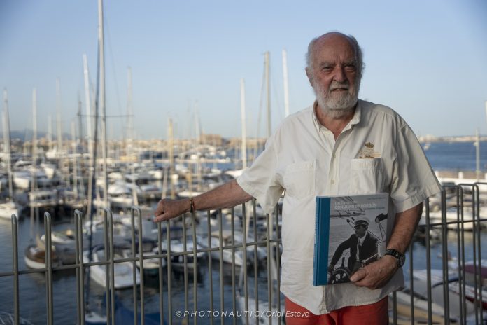 Luis Tourón reivindica la faceta marinera de Don Juan de Borbón: «Fue un hombre de mar, no un simple aficionado a las regatas» Luis Tourón reivindica la faceta marinera de Don Juan de Borbón: «Fue un hombre de mar, no un simple aficionado a las regatas»