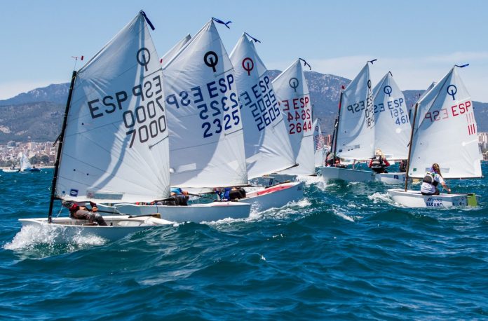 El Port de Pollença reúne este fin de semana a 123 jóvenes regatistas en el Trofeu Colonya