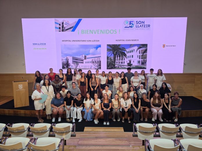 Son Llàtzer y Joan March reciben a 37 estudiantes de FP sanitaria para realizar sus prácticas
