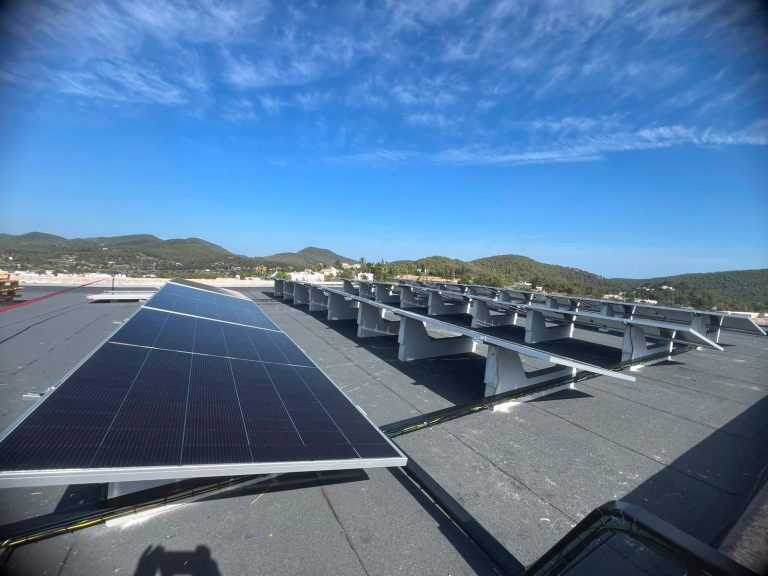 El autoconsumo compartido suma 127 nuevas altas en Palma, Santa Maria del Camí e Ibiza