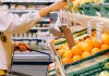 Más de 8.300 personas vulnerables se benefician de las tarjetas de alimentos en Baleares Más de 8.300 personas vulnerables se benefician de las tarjetas de alimentos en Baleares