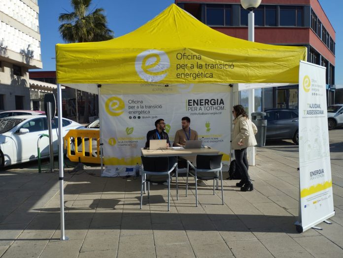 Las oficinas itinerantes de la OTEIB ofrecerán asesoramiento energético gratuito en Mallorca y Menorca durante septiembre