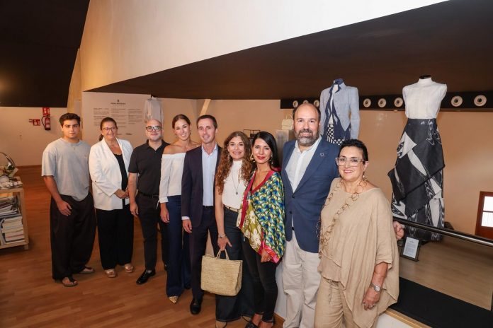 El Teatre Principal incorpora la Moda Artesana de Mallorca a su vestuario y espacios expositivos