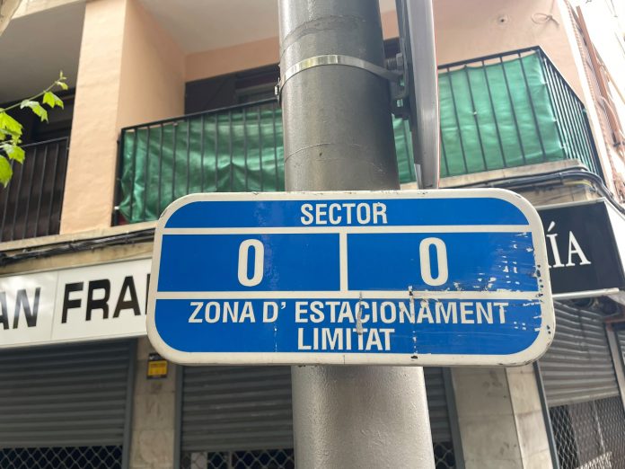 Flipau amb Pere Garau pide revisar el reparto de plazas ORA para equilibrar la rotación y el aparcamiento de residentes