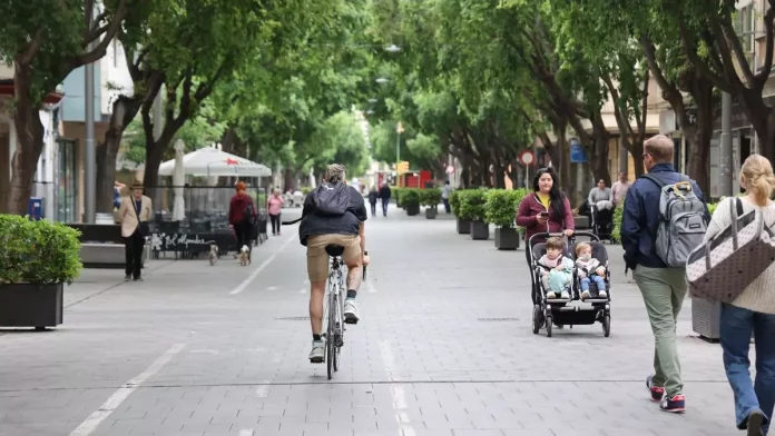 Palma eliminará el carril bici de Blanquerna en diciembre y trasladará el recorrido a la calle 31 de Diciembre