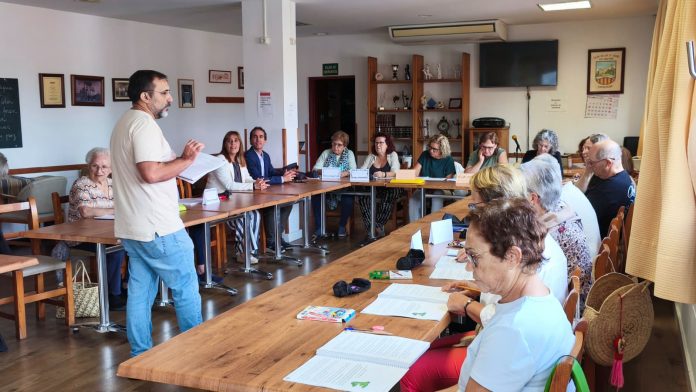El Consell de Mallorca amplía los talleres de memoria para mayores con seis nuevos grupos y 1.800 participantes